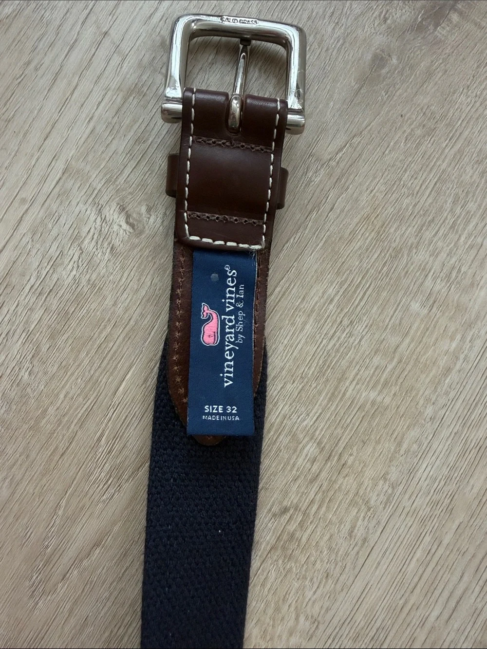 Vineyard Vines Classic Green Webbing Belt with Red Car Embroidery S 32